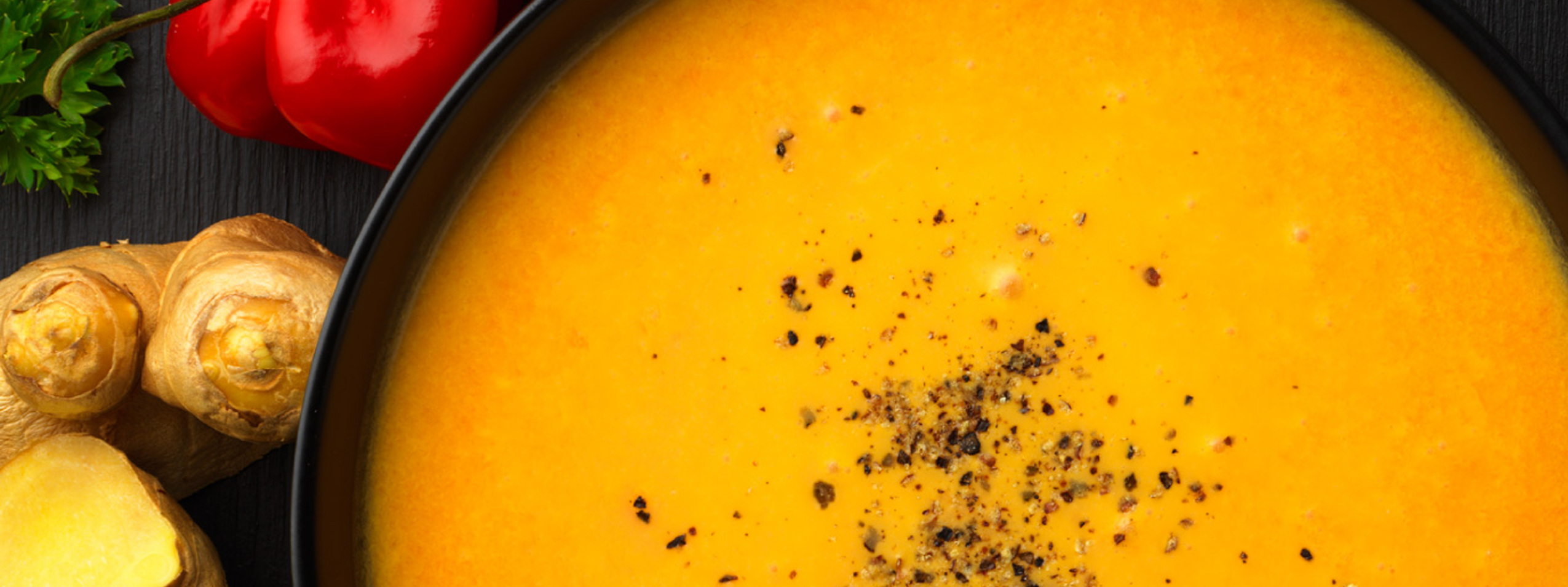 Spicy Gulrotsuppe med beinbuljong