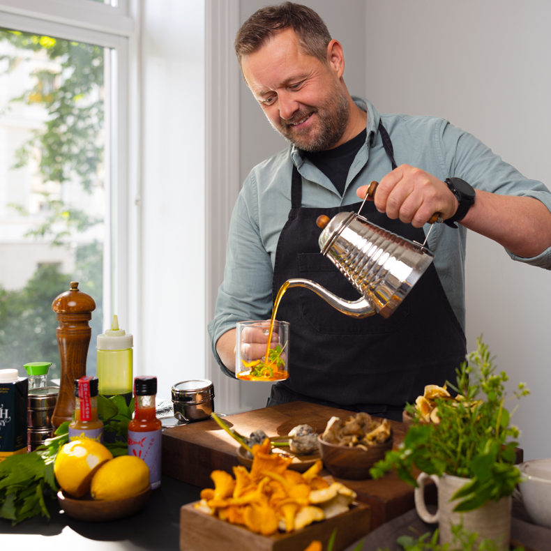 Øyvind Hjelle er matansvarlig i The Broth Company