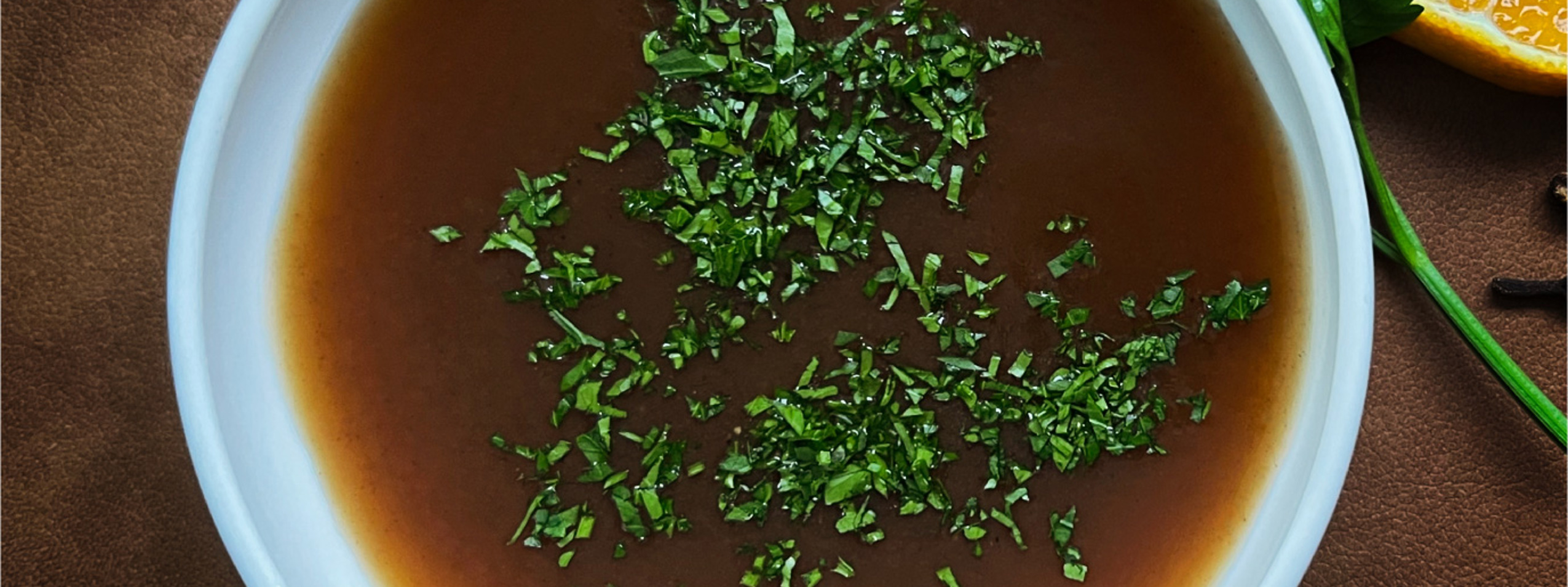 Vegansk glutenfri julesaus med grønnsakskraft